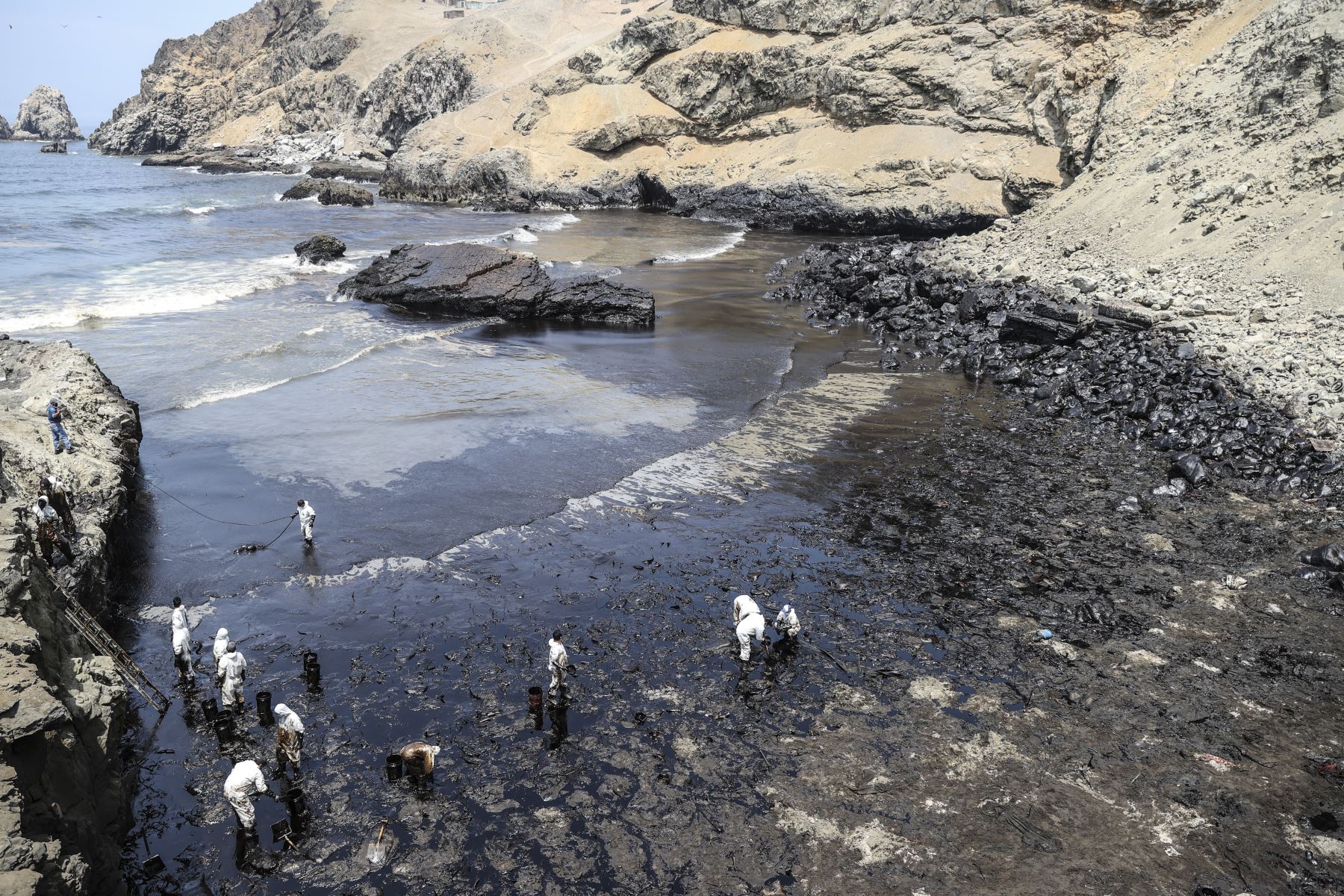 Ministerio Del Ambiente Reporta Que Playas Siguen Contaminadas Por El Derrame De Petr Leo En